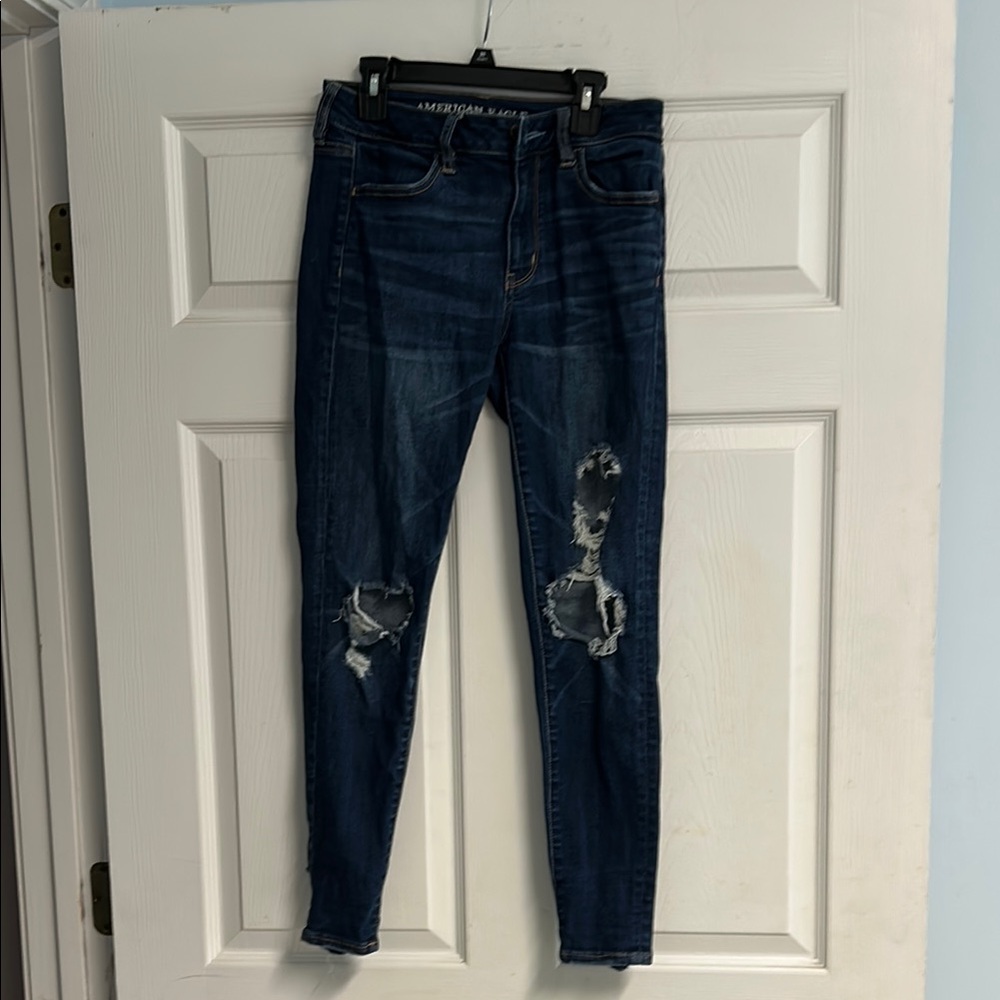American Eagle Outfitters Women's Distressed Dark Blue Super Skinny Jeans